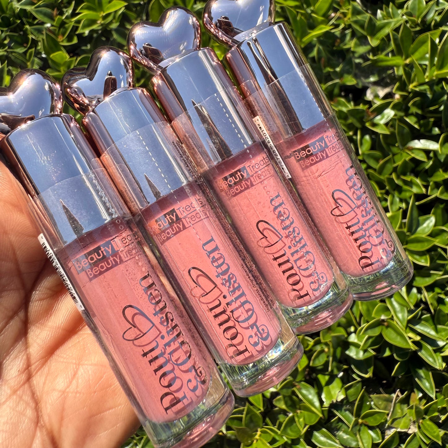 Pout and Glisten Lip Gloss