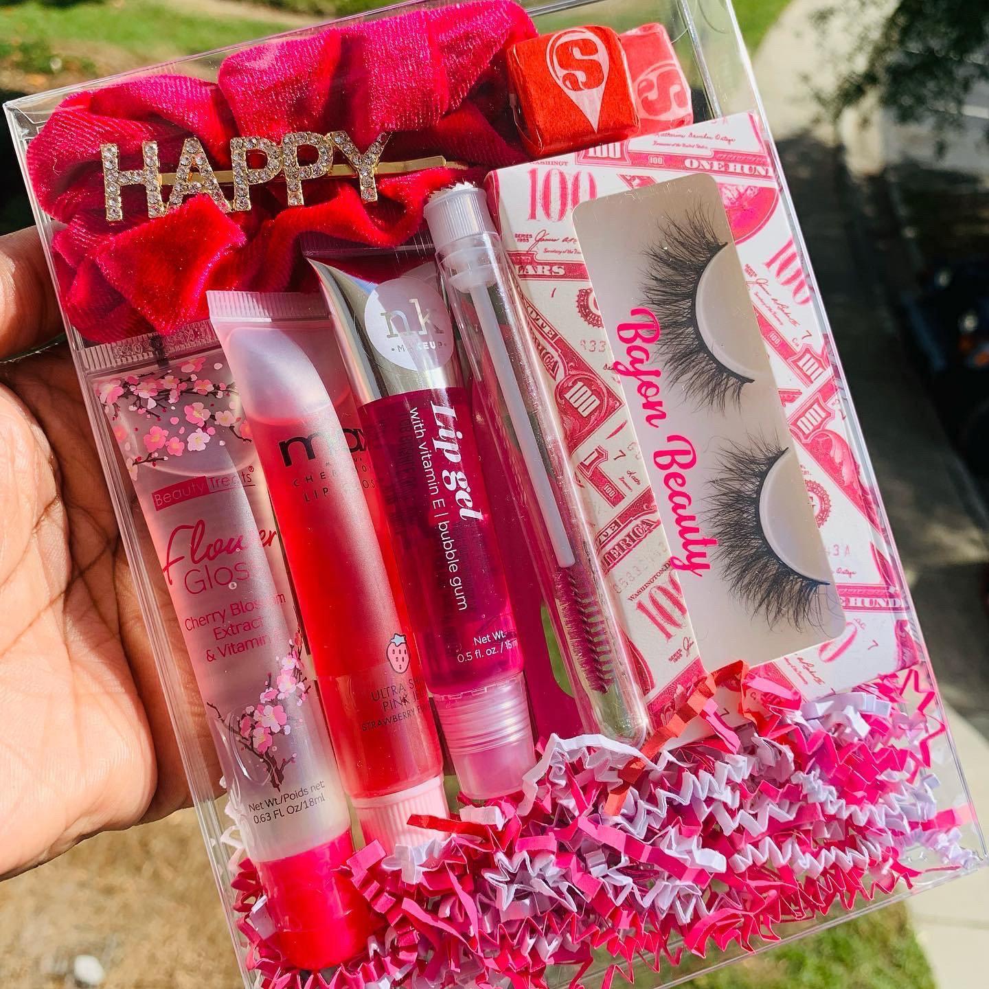 Lashes and lipgloss bundle