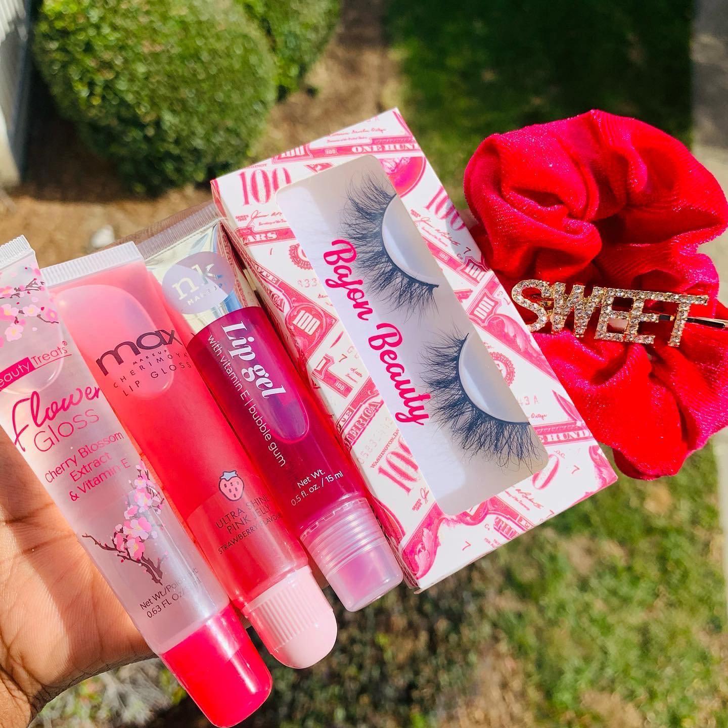 Pink Lashes and lipgloss bundle
