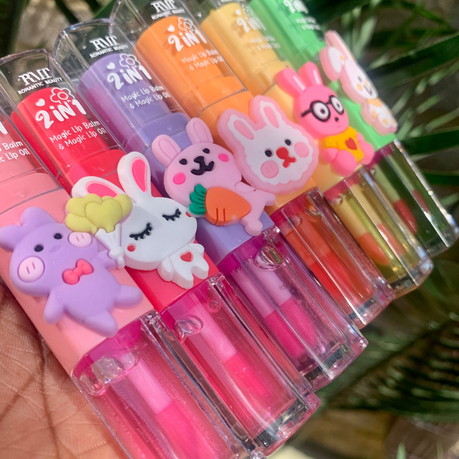 Cute 2 IN 1 Magic Lip Balm & Magic Lip Oil