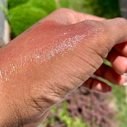 Beauty Treats Roll-On Soft Scented Body Glitter