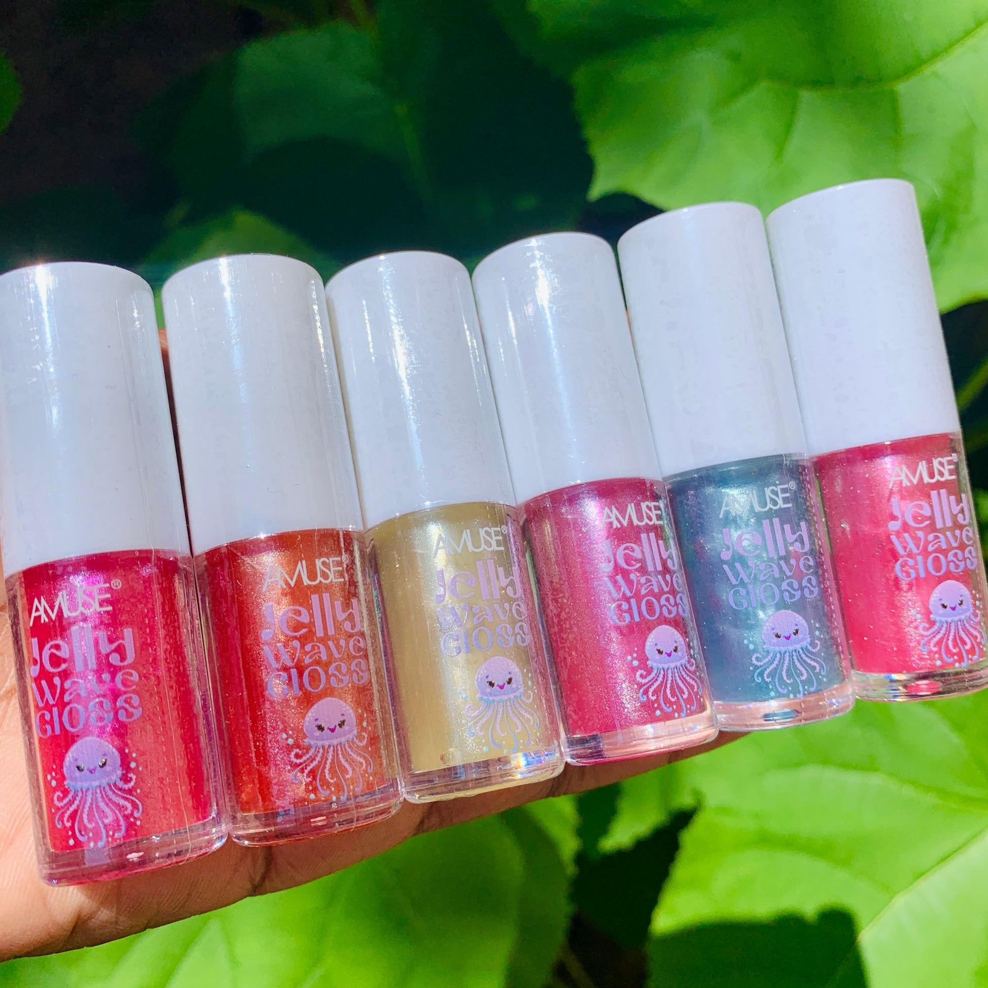 Best Glitter lip oil for hydration and glossy finish