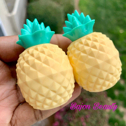 STAY GOLDEN PINEAPPLE LIP BALM