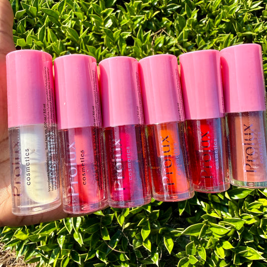 Fruity lip oil in colorful flavors for shiny glossy lips