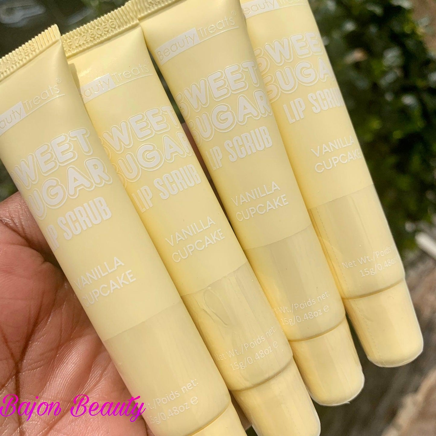 Exfoliating Sugar Lip Scrub Vanilla Cupcake
